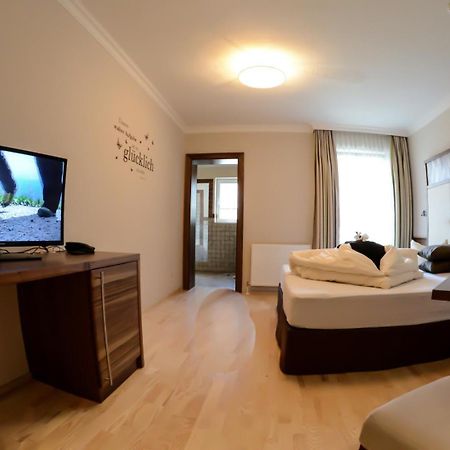 Hotel Jennys Schloessl Serfaus Oda fotoğraf
